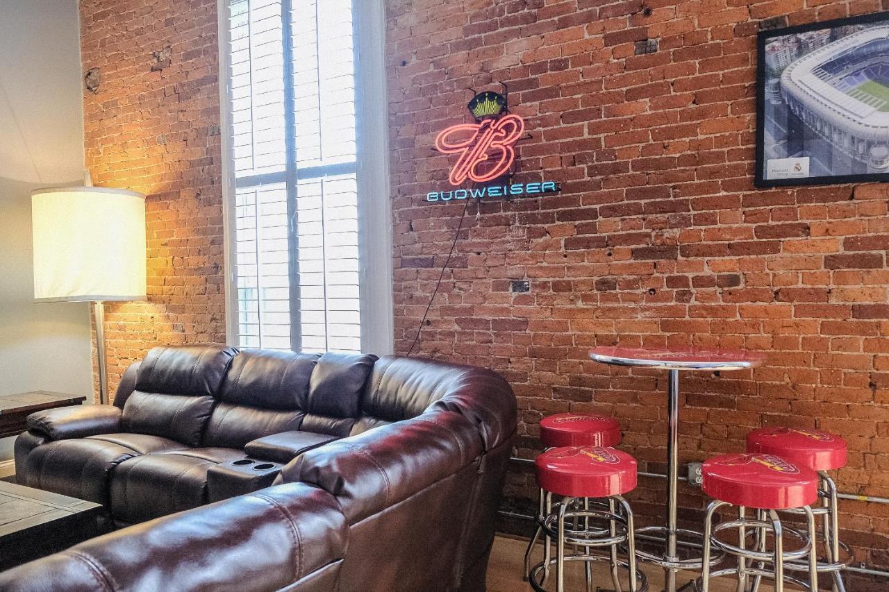 インディアナポリスModern Lofts Next To Georgia St. & Convention Ctr.アパートメント エクステリア 写真