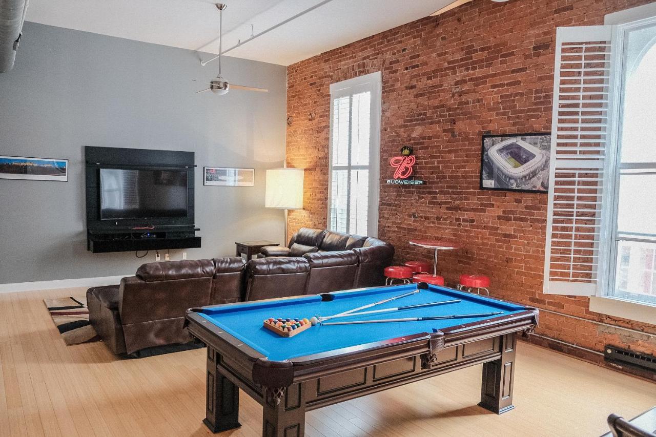 インディアナポリスModern Lofts Next To Georgia St. & Convention Ctr.アパートメント エクステリア 写真