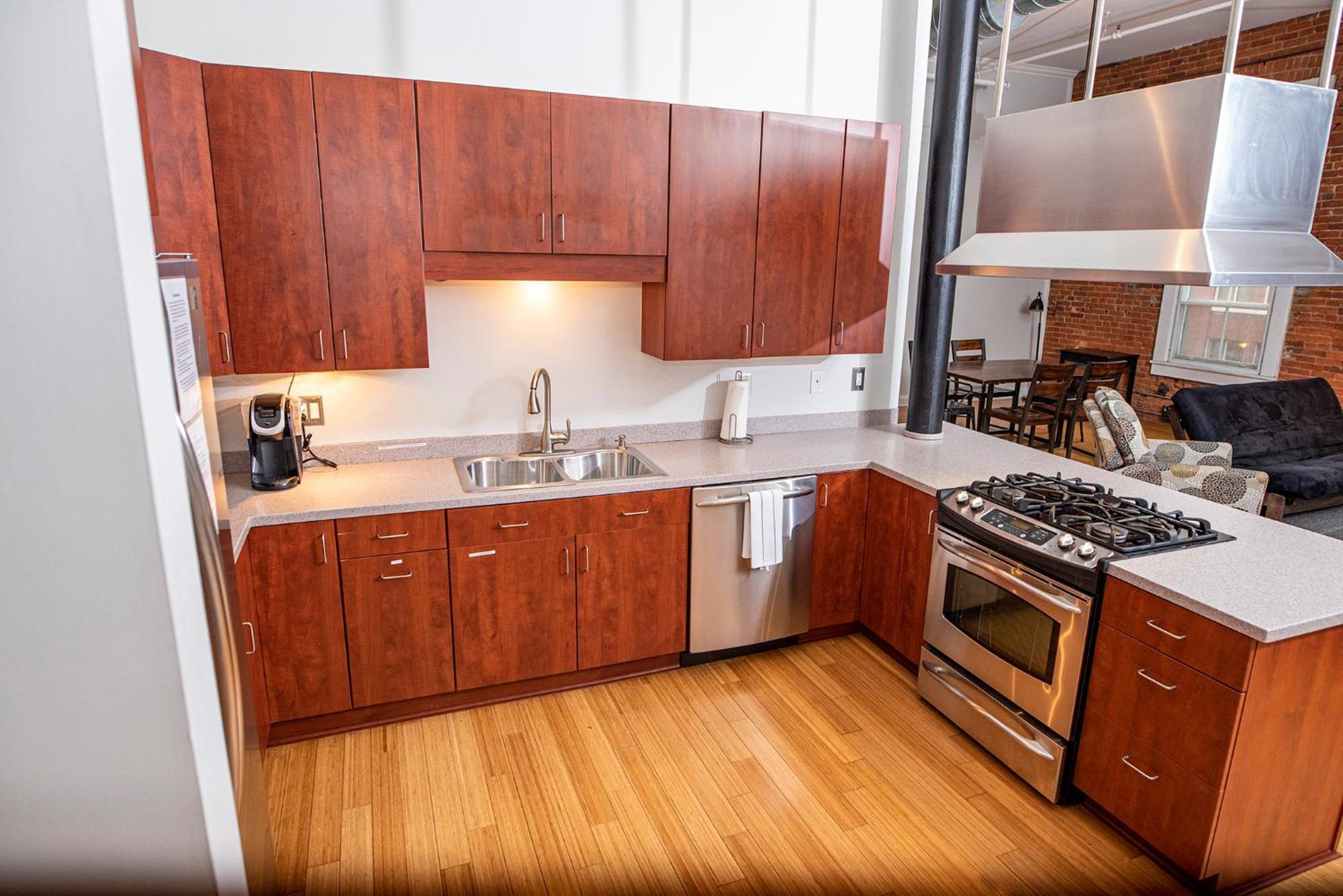 インディアナポリスModern Lofts Next To Georgia St. & Convention Ctr.アパートメント エクステリア 写真